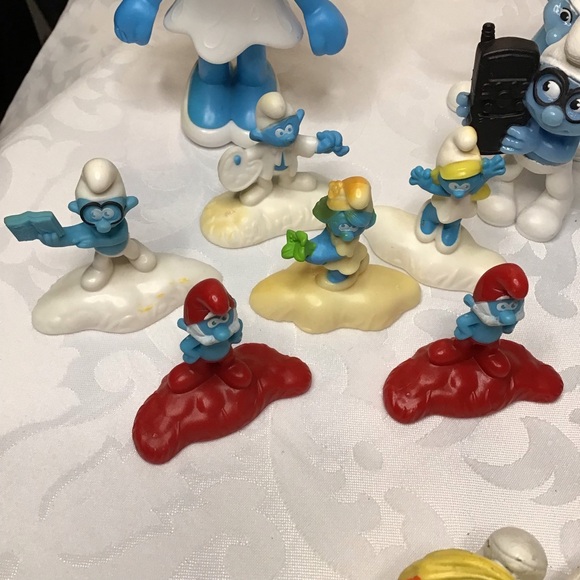 COLLECTION OF SMURFS - Picture 5 of 10